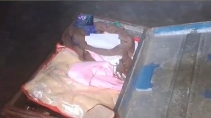 अलीगढ़: खेत पर काम कर रहा था किसान, चोरों ने जेवर और नगदी पर किया हाथ साफ