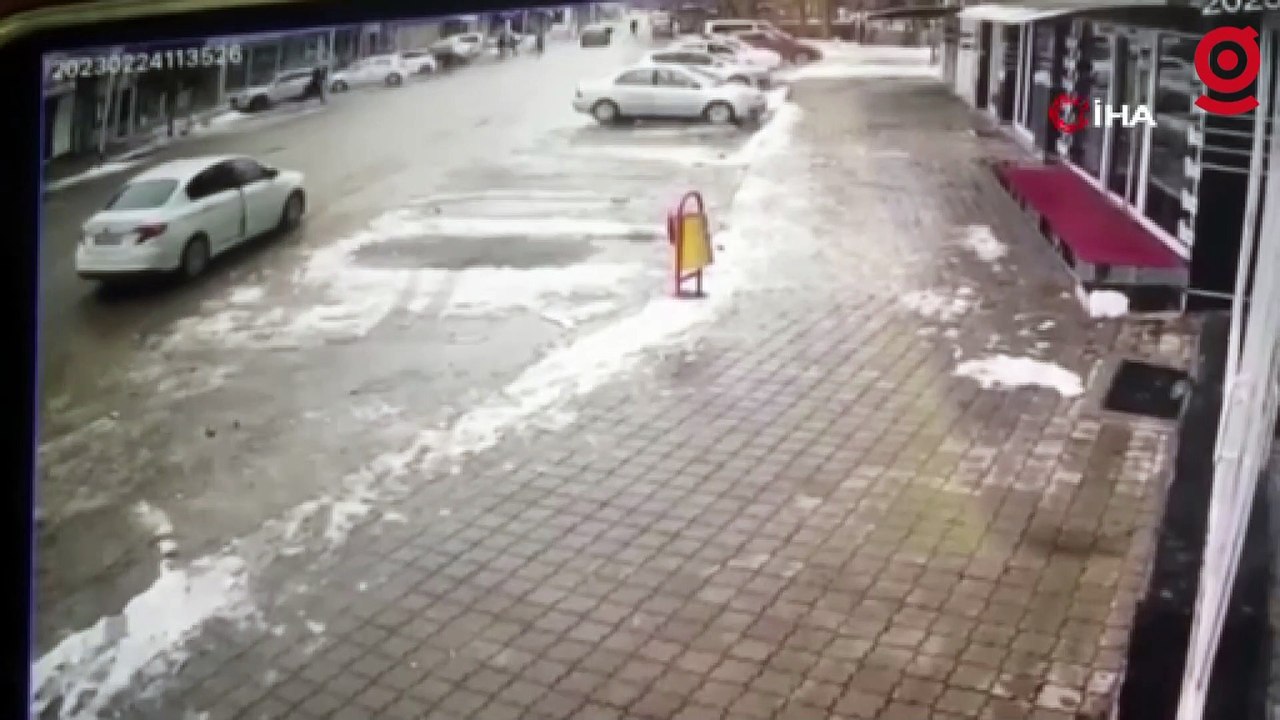 Depremin yeni görüntüleri ortaya çıktı: İnsanlar son anda kurtulmuş