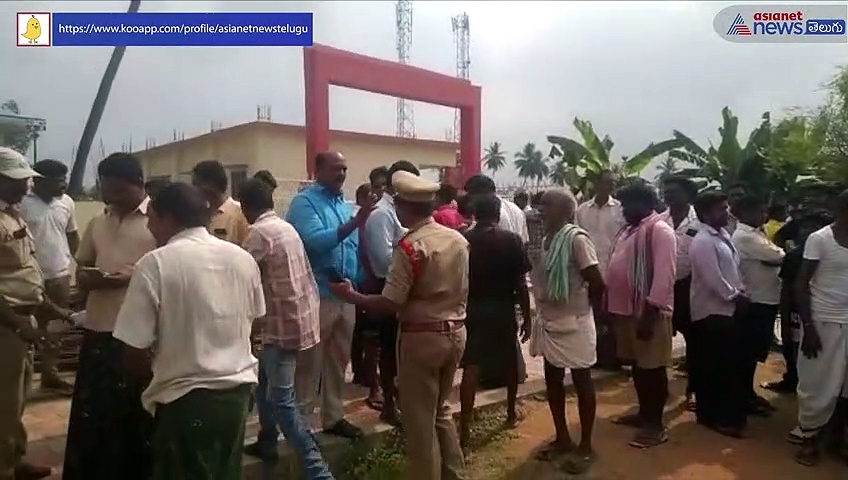 ప.గో జిల్లాలో అంబేద్కర్ విగ్రహం ధ్వంసం... దళిత సంఘాల ఆందోళన...