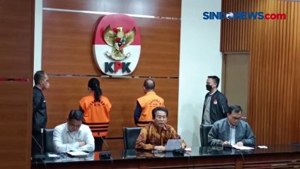 Jadi Tersangka, KPK Tahan Bupati Kapuas dan Istrinya