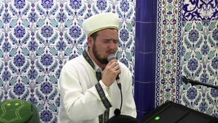 Hafız Osman Bostancı teravihte İnegöl cemaatiyle buluştu