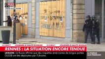 Retraites: Situation tendue à Rennes avec des manifestants qui jettent des projectiles vers les forces de l'ordre - Regardez