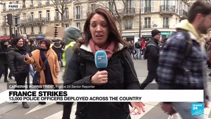France strikes: 13.000 police officers deployed across the country