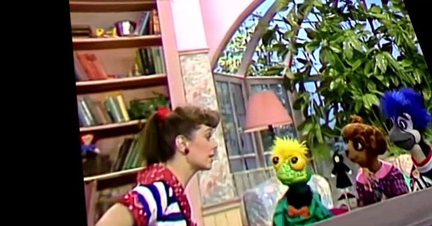 Under the Umbrella Tree Under the Umbrella Tree S01 E011