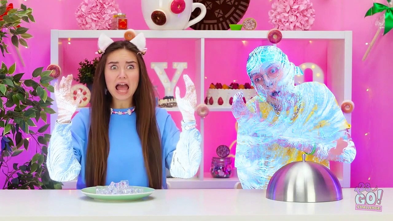 CAKE DECORATING CHALLENGE - Funny Enid VS Wednesday Desert Hacks Battle by 123GO! CHALLENGE