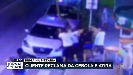 Briga na pizzaria: cliente reclama da cebola e atira 28/03/2023 16:03:59