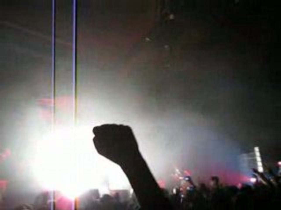 Korn @ Scandinavium, feb 2008 - "Love Song"