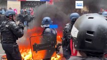Nueva jornada de protestas y enfrentamientos en París, sin previsiones de concluir