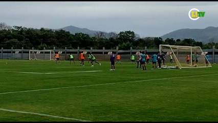 Vasco treina forte visando amistoso contra o Athletic-MG, em São Januário