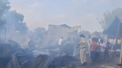 पूर्णिया: तीन घरों मे लगी भीषण आग, घर का सभी समान जल कर राख