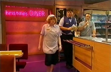 Eyes Down ( British Sitcom) 1x5_