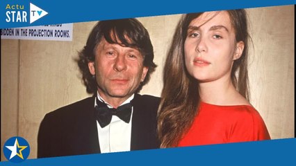 "J'avais une aventure avec..." : Emmanuelle Seigner en couple avec un acteur ténébreux, lorsqu'elle