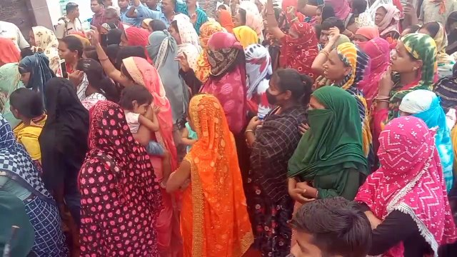 ईडी ने रायपुर महापौर एजाज ढेबर के घर में मारा छापा, समर्थकों ने किया जमकर विरोध प्रदर्शन