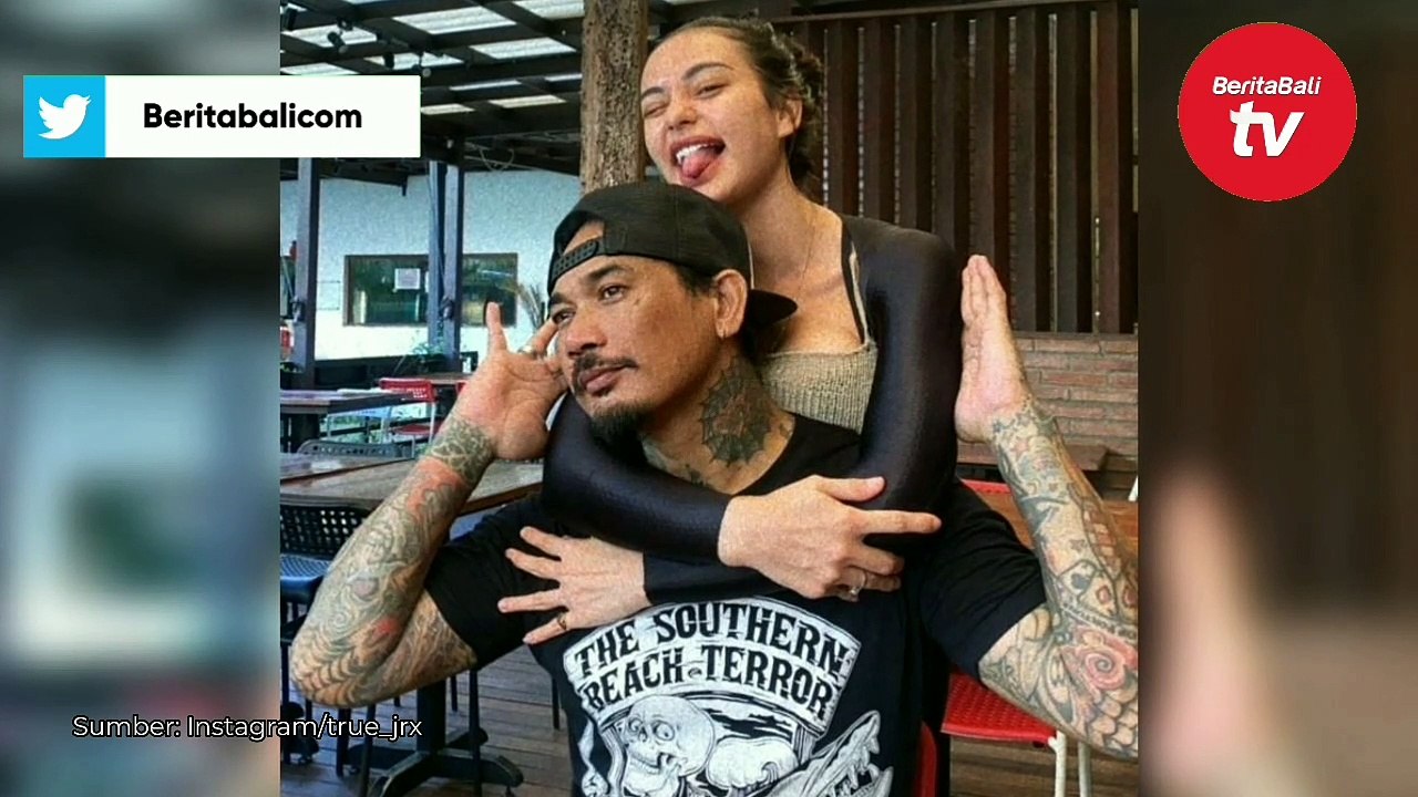 Mengenal Nora Alexandra, Istri Jerinx SID