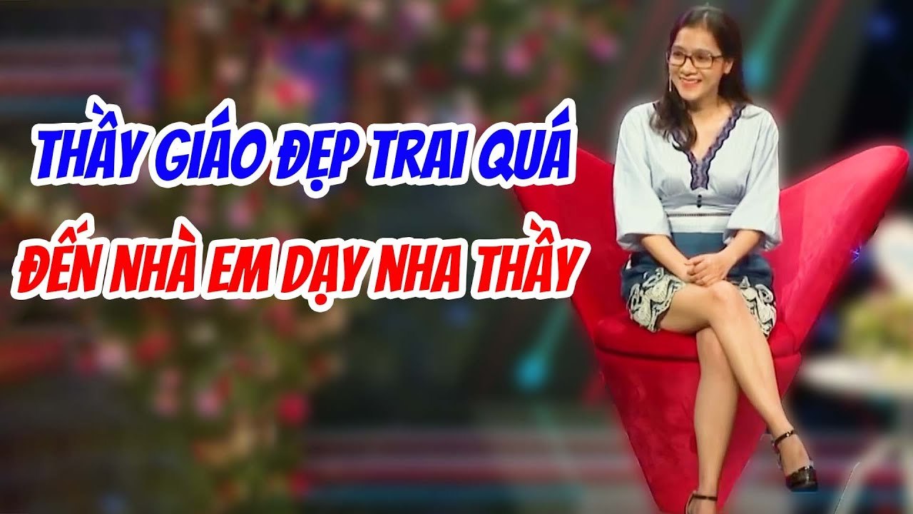 Cô Gái Công Sở Quyến Rũ Và Anh Thầy Giáo May Mắn Vô Tình Va Vào Nhau Và Cái Kết Không Thể Tách Rời