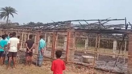 নদীয়াঃ দুষ্কৃতিদের তাণ্ডব ! পুড়িয়ে দেওয়া হল একাধিক পোল্ট্রি ফার্ম