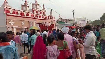 Скачать видео: जबलपुर में बागेश्वर धाम सरकार धीरेंद्र कृष्ण शास्त्री की कथा