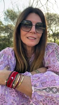 Veronika Loubry assure continuer à travailler, mais avec moins de densité afin de soutenir les siens