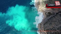 Kaputaş Plajı turkuaz rengi deniziyle göz kamaştırıyor