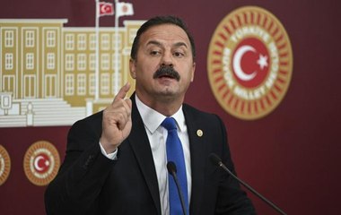 Ağıralioğlu istifası sonrası sessizliğini bozdu: Partime yük olmaya başlamıştım