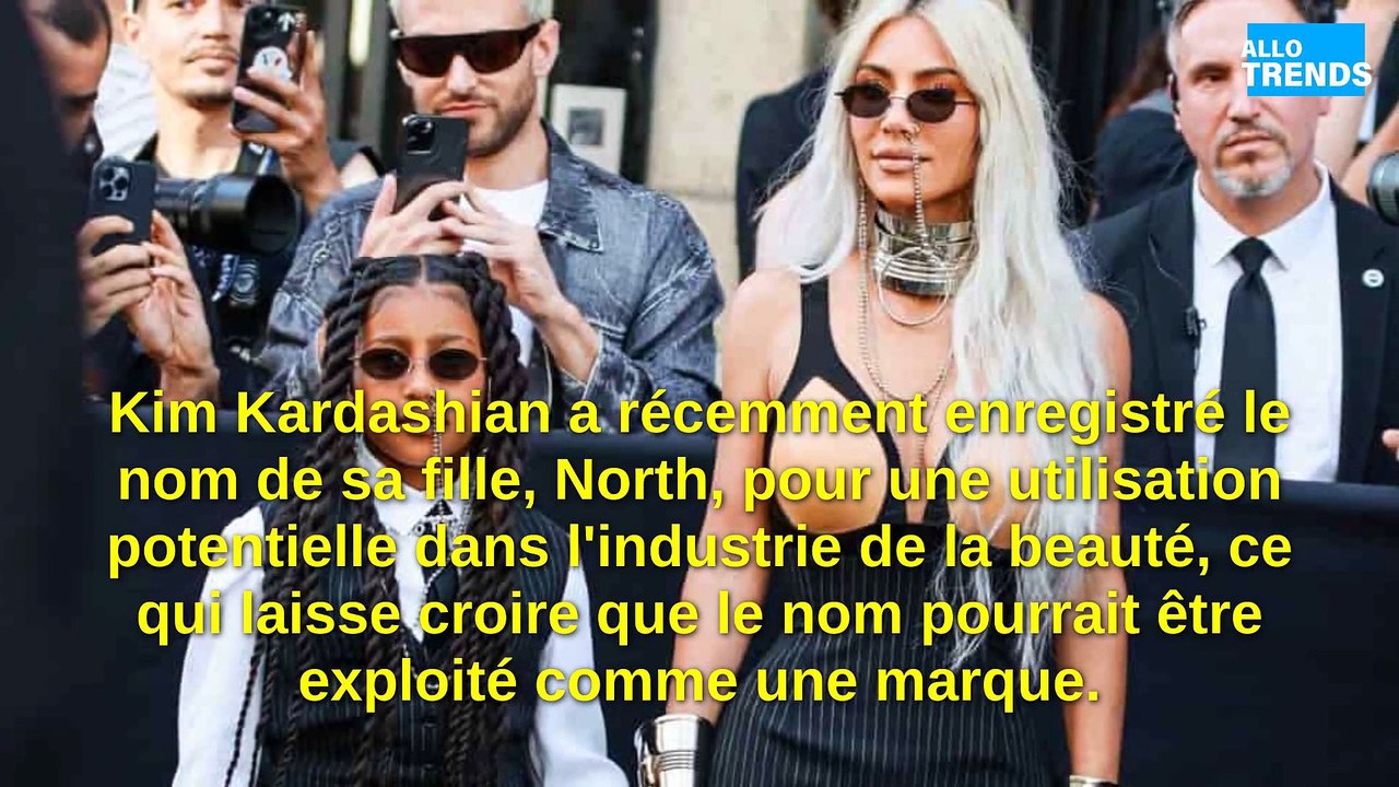 North West, la fille de Kim Kardashian, bientôt une marque de cosmétiques à son nom ?