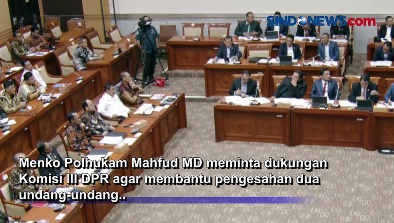 Mahfud MD Minta Dukungan DPR Sahkan 2 RUU karena Korupsi Sulit Diberantas