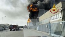 Spento incendio Novara, sindaco: 