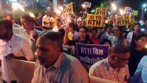 right to health bill:  विरोध में उतरे सरकारी डॉक्टर...दो घंटे पेन डाउन स्ट्राइक, शिक्षकों ने समर्थन में निकाली रैली