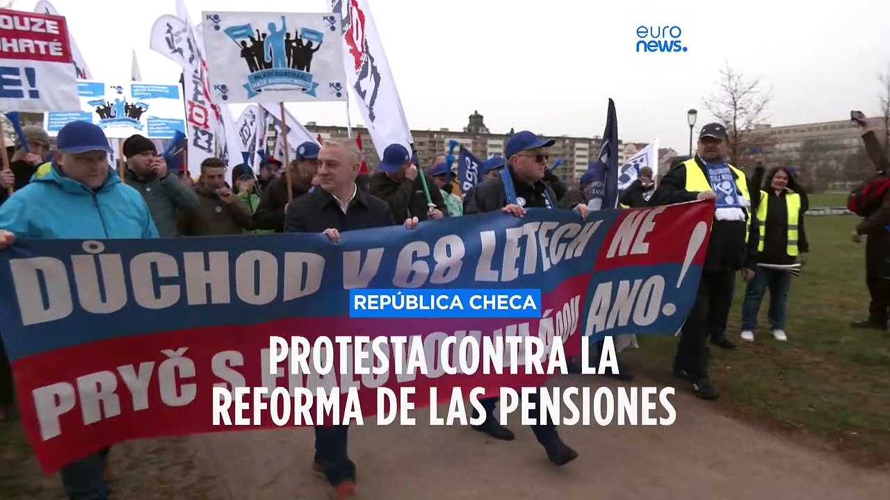 Protesta en Praga contra la reforma de las pens...