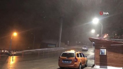 Palandöken'de kar ve tipi etkili oldu