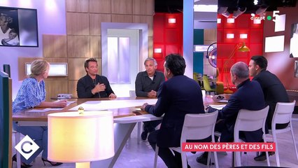 FEMME ACTUELLE - David Hallyday : cette décision qu'il a prise pour ne pas faire subir son absence à ses enfants