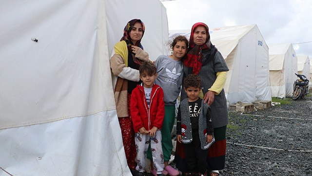 Çadırda yaşayan Hataylı depremzede: Burada doğduk, burada ölmek isteriz