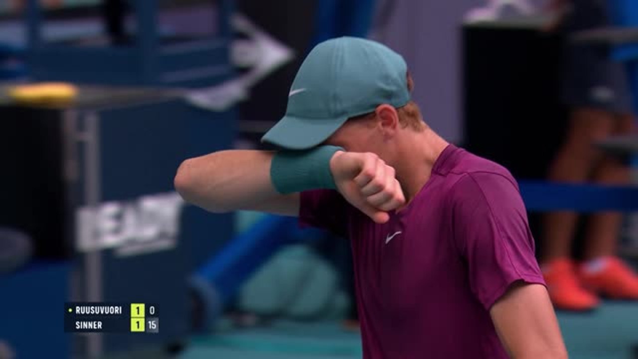 Highlights: Lockerer Halbfinaleinzug für Sinner