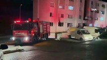 Evini ateşe verip kendini bıçakladı: 3 kişi hastaneye kaldırıldı