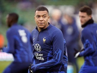 "Le plus gros salaire dans l’histoire du sport mondial" : ce que toucherait Kylian Mbappé par mois révélé ce jeudi, le footballeur a "franchi...