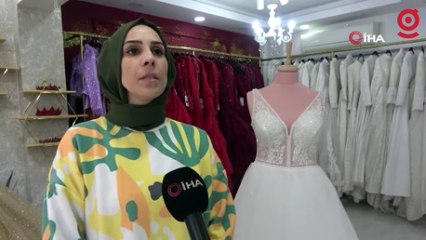 İşte gelinliklerde bu senenin modası ve fiyatları