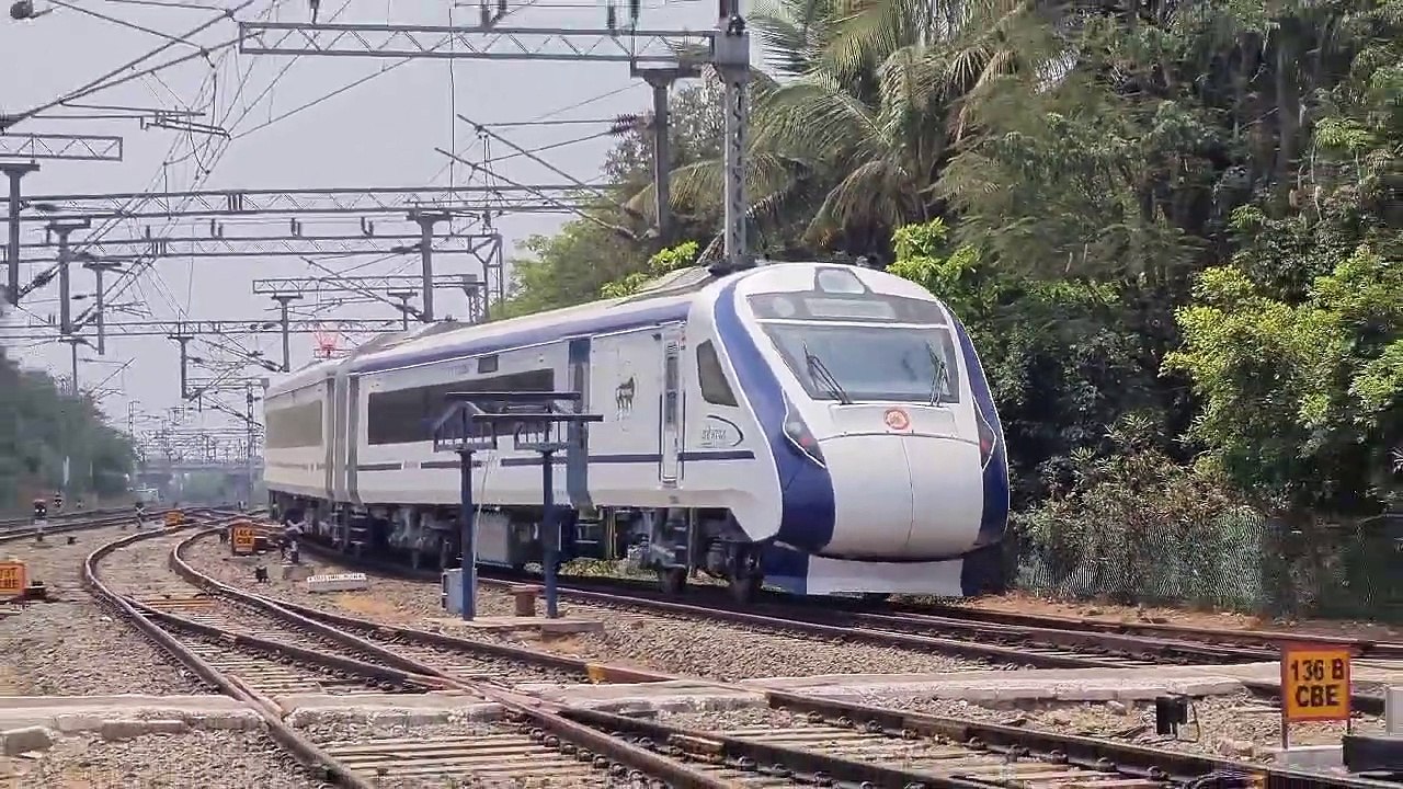 चेन्नई- कोयम्बत्तूर वंदे भारत एक्सप्रेस टे्रन का ट्रायल रन आज से शुरू, पीएम मोदी दिखाएंगे झंडी