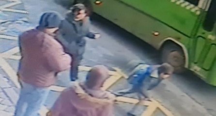 Özel halk otobüsünün çarptığı 8 yaşındaki Ömer öldü