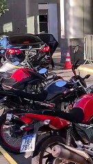 Marcos do Val chega ao Brasil 21 para aguardar Bolsonaro