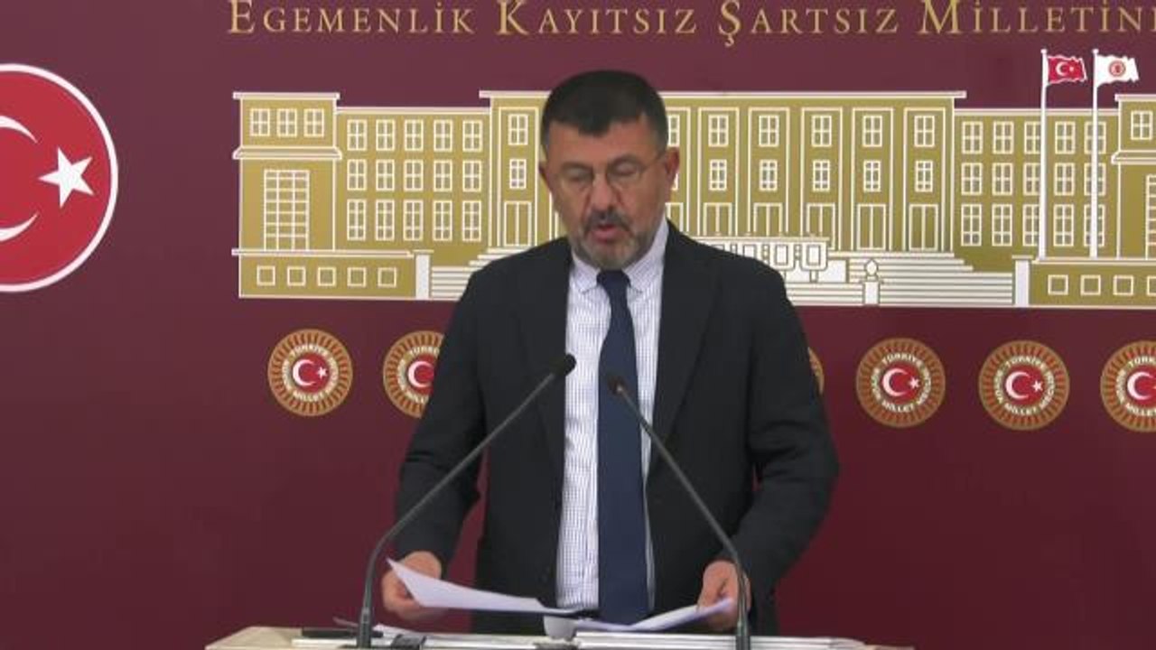 Veli Ağbaba: Evi Yıkılan, İş Yeri Yıkılan Hiç Kimseden 1 TL Almayacağız ve Kış Gelmeden Bu Konutları Teslim Etmiş Olacağız