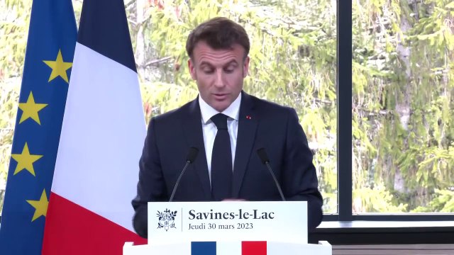 Emmanuel Macron: Nous allons augmenter le budget des agences de l'eau de 500 millions d'euros supplémentaires