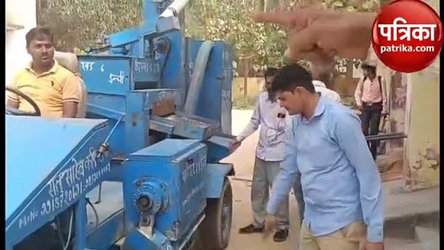 Gonda News : कबाड़ के जुगाड़ से बनाई देश की इकलौती पालीसर मशीन, पेटेंट कराने के लिए किया आवेदन, देखें वीडियो