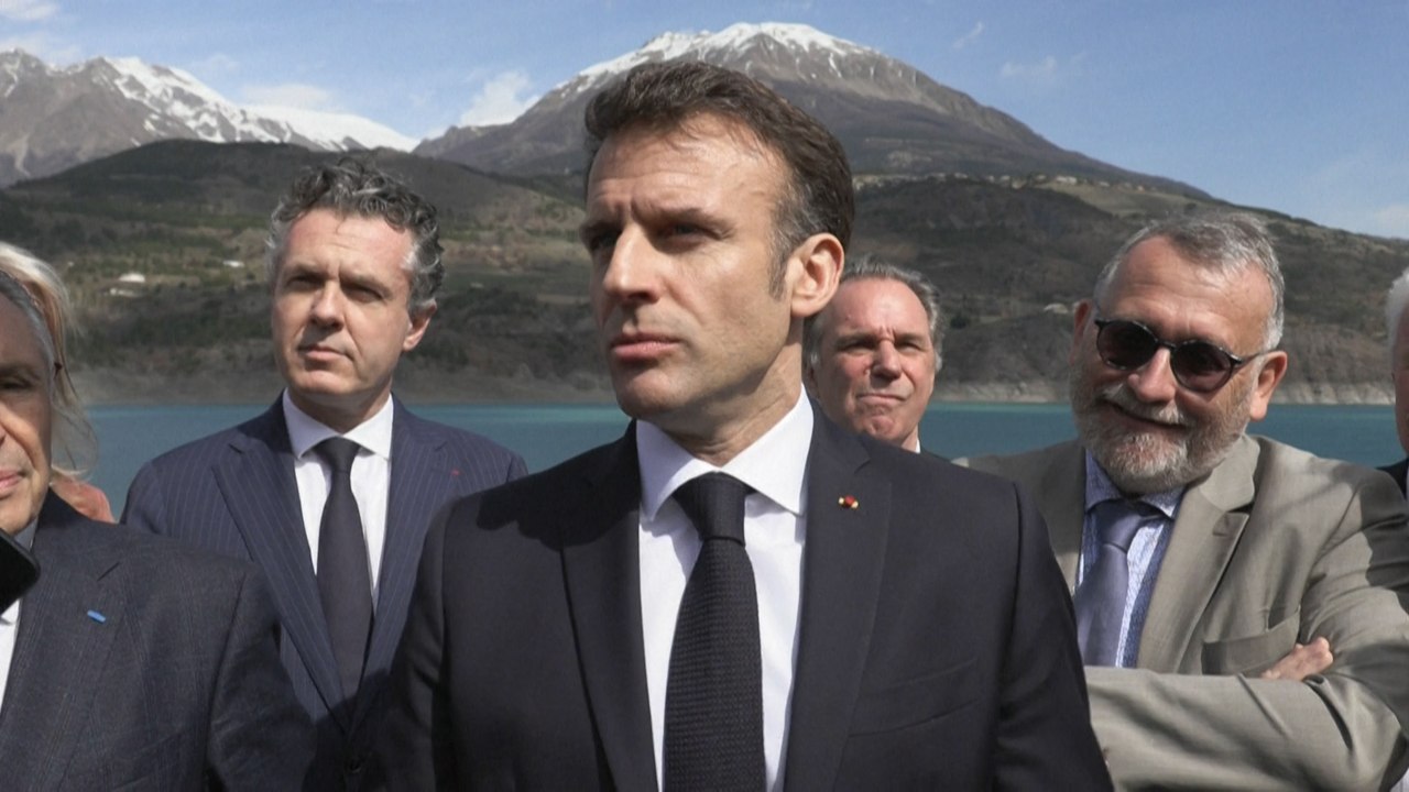 « À Sainte-Soline, des gens étaient venus faire la guerre », affirme Macron, en marge d'un déplacement à Savines-Le-Lac