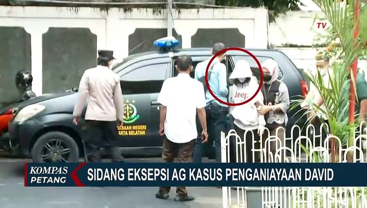 Terdakwa AG Pacar Mario Dandy Jalani Sidang Eksepsi di PN Jaksel