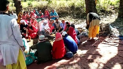 आमसौड़: चैत्रमास के नवरात्रों पर महिला मंगल दलों द्वारा किया गया भजन कीर्तन और कथा का हुआ आयोजन-