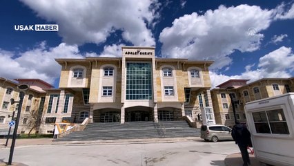 Erkek arkadaşını bıçakla öldüren genç kadın tutuklandı