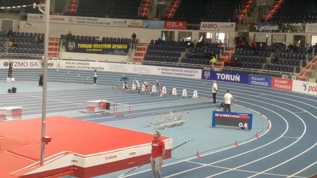 La supersónica carrera de 60 metros de este abuelo con 92 años: ¡ganaría a la mayoría de personas de cualquier edad!