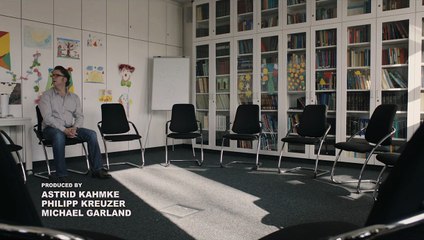 Death of a Superhero Bande-annonce (RU)