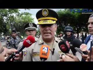 Policía de Ecuador desactiva explosivo pegado al cuerpo de un 'hombre bomba'