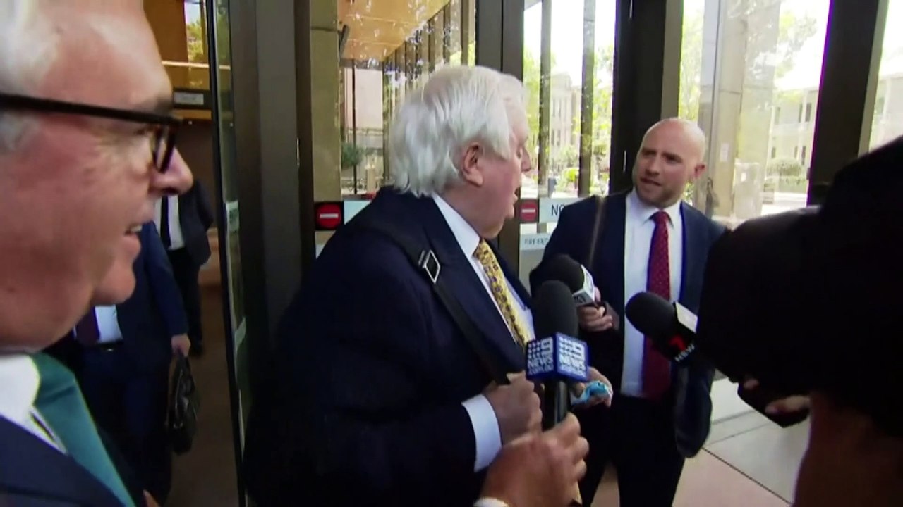 Clive Palmer suing the Australian Government